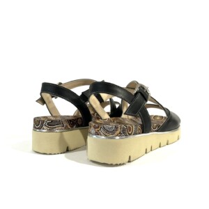 Accatino Schwarze Ledersandalen