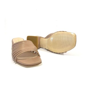 Pantoletten Leder Nude - LA BELLE