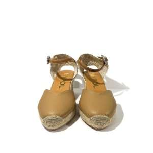 Wedge Espadrilles - Maypol aus Leder Farbe Kamel - vorne