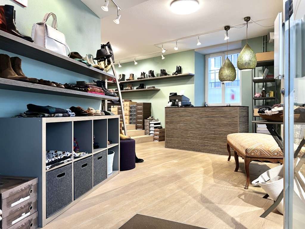 Kontakt - Italienische Damenschuhe Zug - Melablu