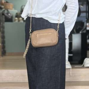 Mini-Ledertasche Taupe Laura Di Maggio